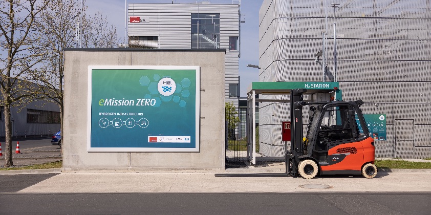 KION Group launches fuel cell systems for industrial trucks